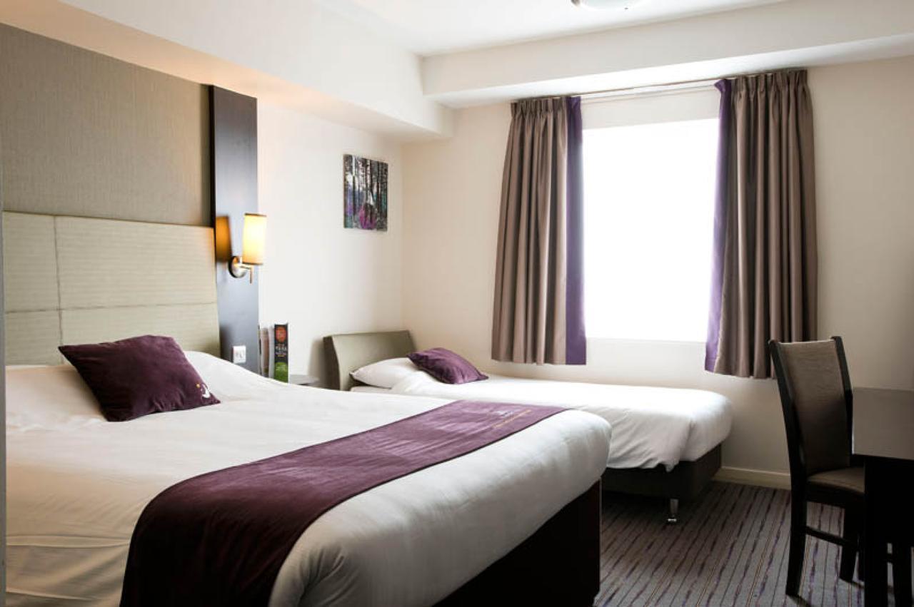 Premier Inn London Tottenham Hale Exterior photo