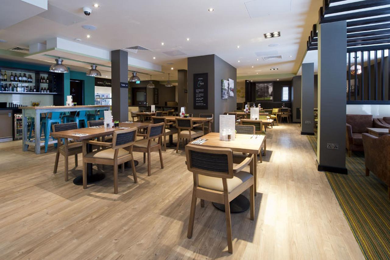 Premier Inn London Tottenham Hale Exterior photo
