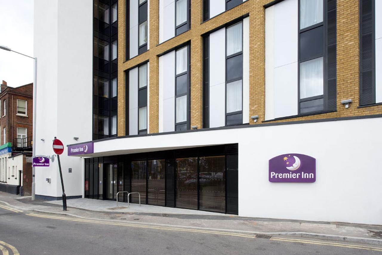 Premier Inn London Tottenham Hale Exterior photo